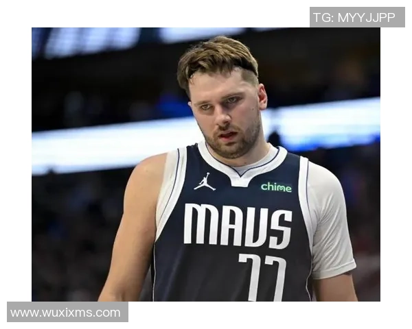 东契奇创60年首人纪录，独行侠因而更乱了，场均37+9+9太无解